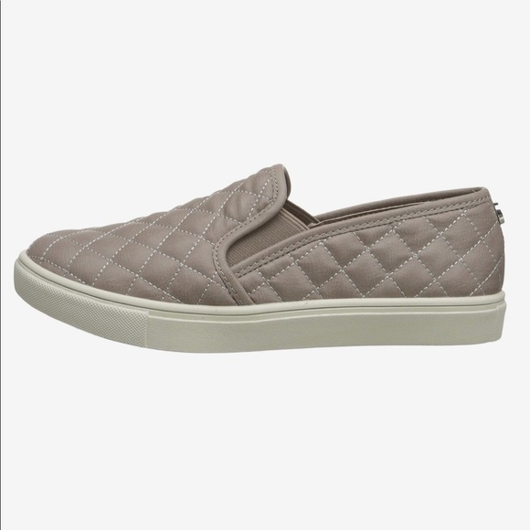 Steve Madden | Zaander Slip-On Sneaker - Gray - Picture 2 of 11